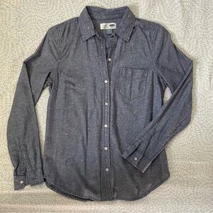 Old Navy Women’s polka dot button up shirt size XSmall